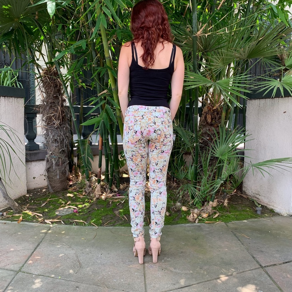 Free Culture Skinny Jeans NWT Women Denim Jeans - Picture 2 of 8